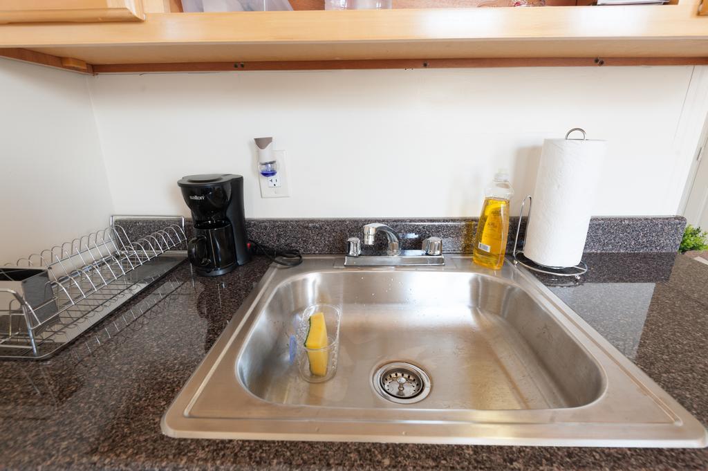 Studio And 1 Bedroom Apartments - Bronx Нью-Йорк Экстерьер фото
